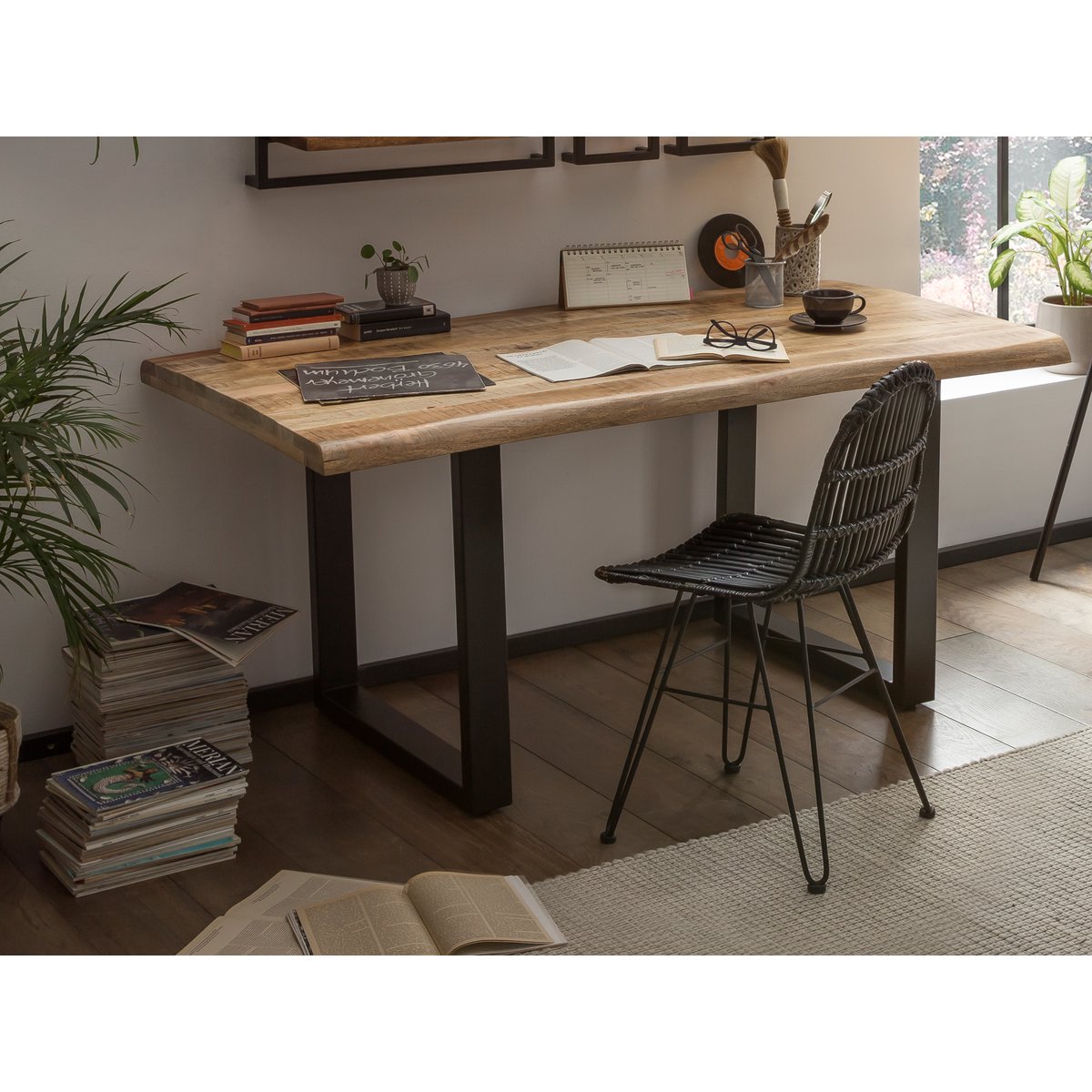 Mangohouten Boomrand Eettafel 160 cm met Antiek Zwart Sledeframe - Afbeelding 3