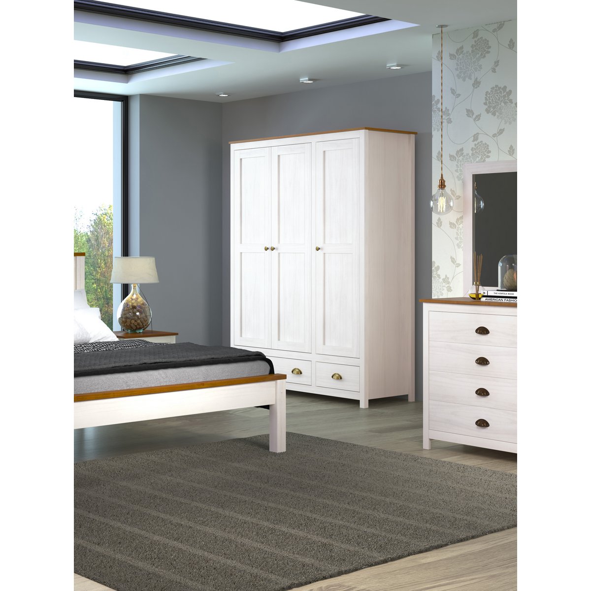 3-Deurs Garderobekast van Massief Dennenhout Wit met Bruine Bovenplaat - Afbeelding 4