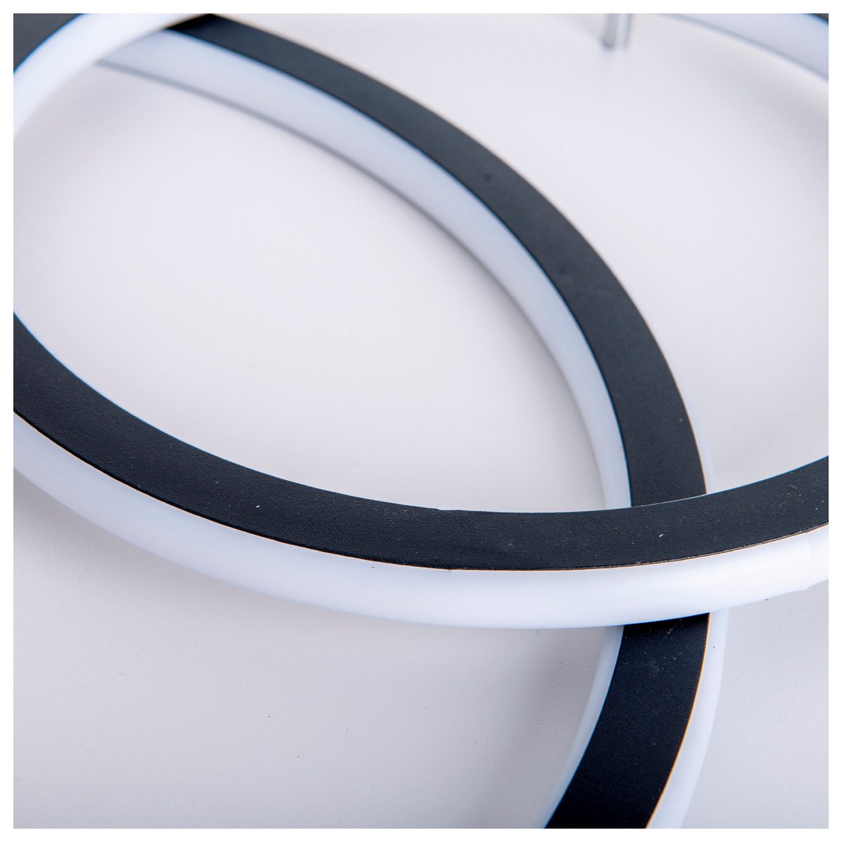 Näve Kirk Plafondlamp met Drie Ringen - Zwart/Wit - Afbeelding 9