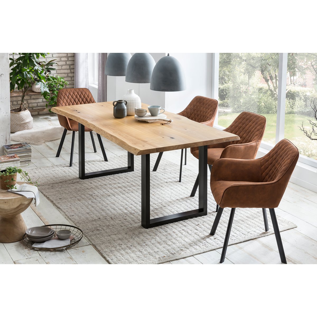 Massief Eikenhouten Eettafel met Boomrand en Zwart U-frame 160 cm - Afbeelding 5
